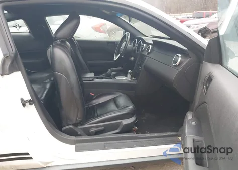 2007 Ford Mustang V6 Deluxe/V6 Premium z USA, uszkodzony, nr VIN 1ZVFT80N475233322